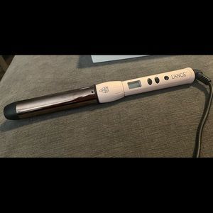 Titanium curling wand. 35mm barrel